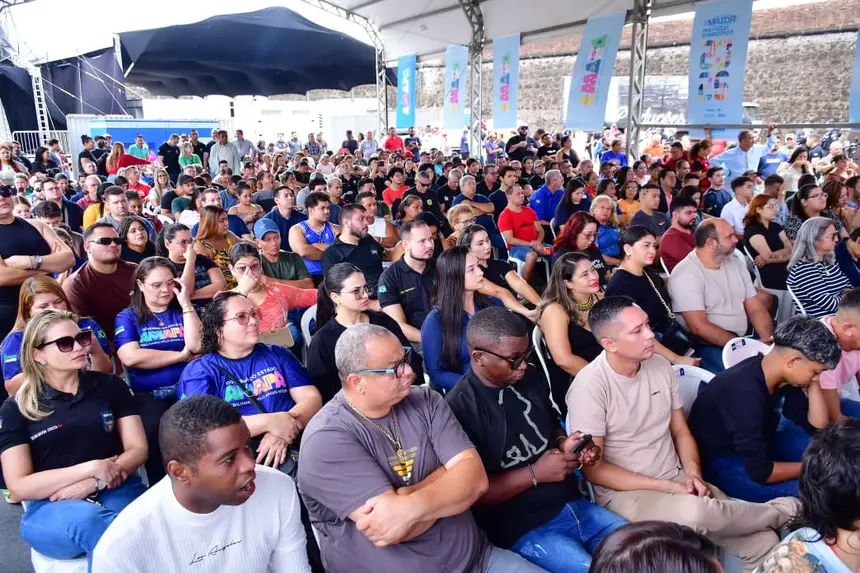  <div class='credito_fotos'>Foto: Max Renê/GEA &nbsp;&nbsp;|&nbsp;&nbsp; <a href='/midias/2025/originais/20251226124936-GF00016770-F00212185.webp' download><i class='fa-solid fa-download'></i> Download</a></div>