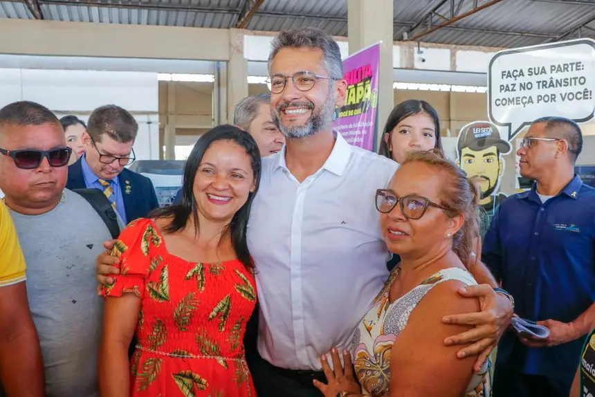  <div class='credito_fotos'>Foto: Ruan Alves / GEA &nbsp;&nbsp;|&nbsp;&nbsp; <a href='/midias/2025/originais/20251226130237-GF00016771-F00212208.webp' download><i class='fa-solid fa-download'></i> Download</a></div>