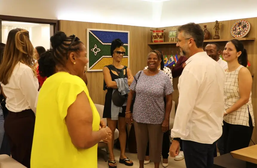  <div class='credito_fotos'>Foto: Ruan Alves / GEA &nbsp;&nbsp;|&nbsp;&nbsp; <a href='/midias/2025/originais/20251226131025-GF00016772-F00212246.webp' download><i class='fa-solid fa-download'></i> Download</a></div>