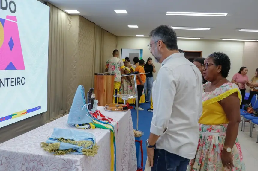  <div class='credito_fotos'>Foto: Ruan Alves / GEA &nbsp;&nbsp;|&nbsp;&nbsp; <a href='/midias/2025/originais/20251226132332-GF00016773-F00212265.webp' download><i class='fa-solid fa-download'></i> Download</a></div>