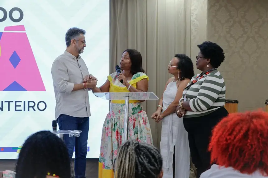  <div class='credito_fotos'>Foto: Ruan Alves / GEA &nbsp;&nbsp;|&nbsp;&nbsp; <a href='/midias/2025/originais/20251226132359-GF00016773-F00212290.webp' download><i class='fa-solid fa-download'></i> Download</a></div>