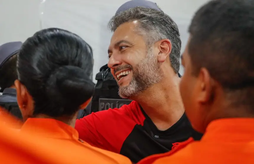  <div class='credito_fotos'>Foto: Ruan Alves / GEA &nbsp;&nbsp;|&nbsp;&nbsp; <a href='/midias/2025/originais/20251226133333-GF00016774-F00212307.webp' download><i class='fa-solid fa-download'></i> Download</a></div>