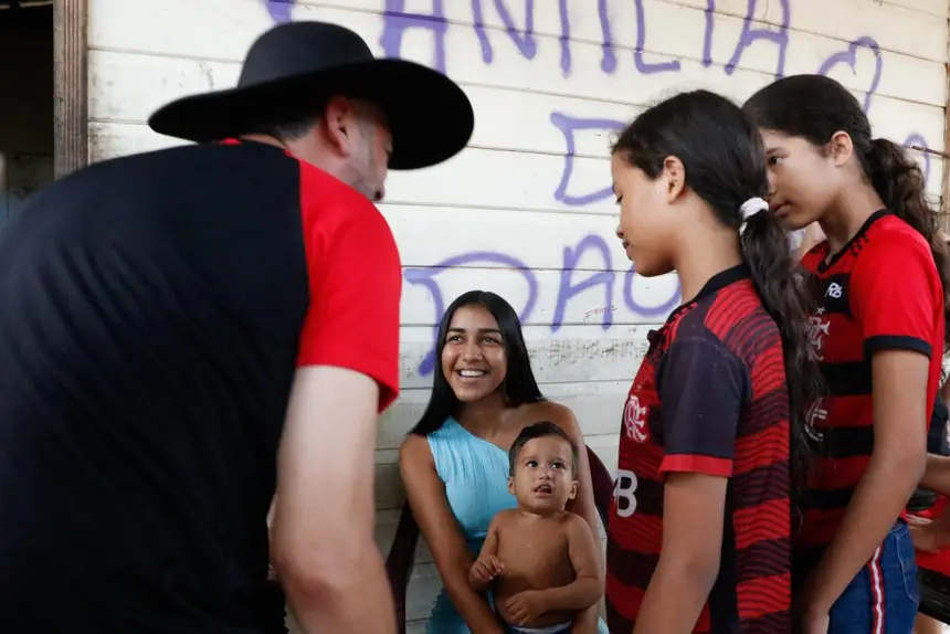  <div class='credito_fotos'>Foto: Ruan Alves / GEA &nbsp;&nbsp;|&nbsp;&nbsp; <a href='/midias/2025/originais/20251226134042-GF00016775-F00212325.webp' download><i class='fa-solid fa-download'></i> Download</a></div>