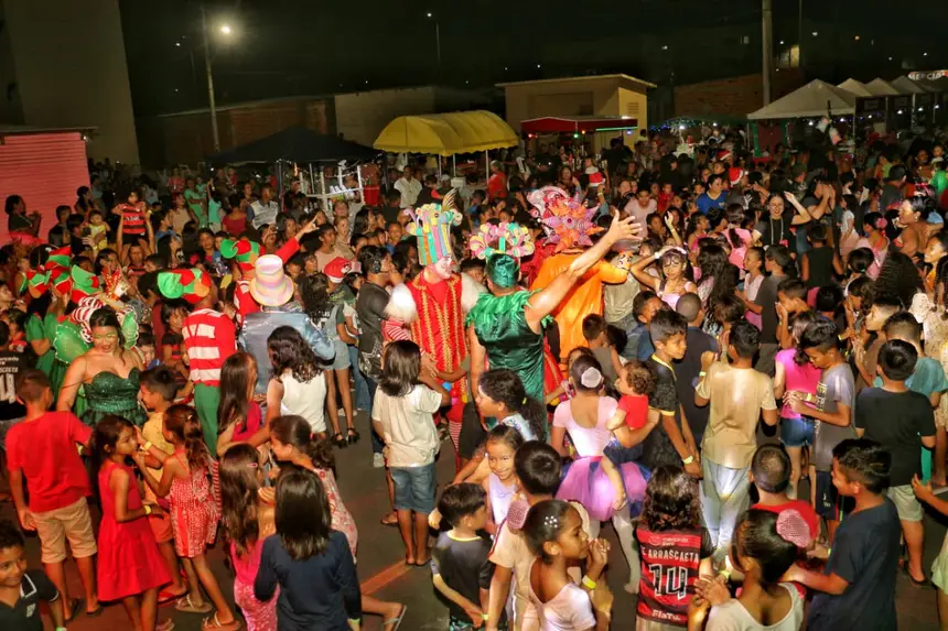  <div class='credito_fotos'>Foto: Aog Rocha/GEA &nbsp;&nbsp;|&nbsp;&nbsp; <a href='/midias/2025/originais/20251226155312-GF00016788-F00212665.webp' download><i class='fa-solid fa-download'></i> Download</a></div>