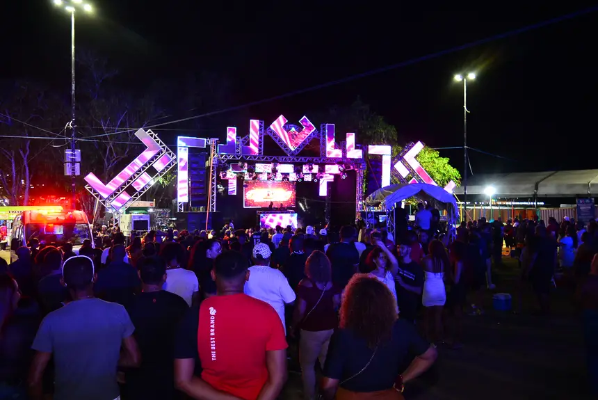  <div class='credito_fotos'>Foto: Maksuel Martins/GEA &nbsp;&nbsp;|&nbsp;&nbsp; <a href='/midias/2025/originais/20251227230438-GF00016811-F00213231.webp' download><i class='fa-solid fa-download'></i> Download</a></div>