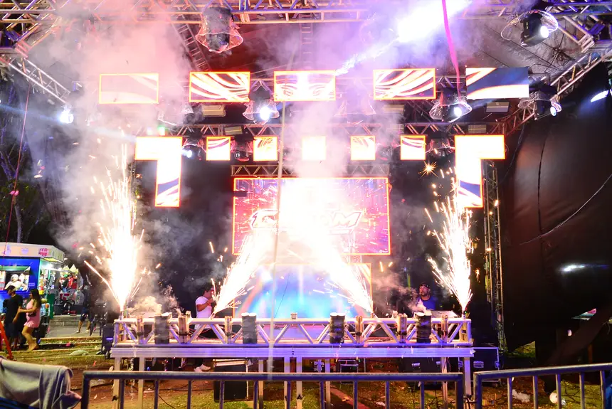  <div class='credito_fotos'>Foto: Maksuel Martins/GEA &nbsp;&nbsp;|&nbsp;&nbsp; <a href='/midias/2025/originais/20251227230455-GF00016811-F00213243.webp' download><i class='fa-solid fa-download'></i> Download</a></div>