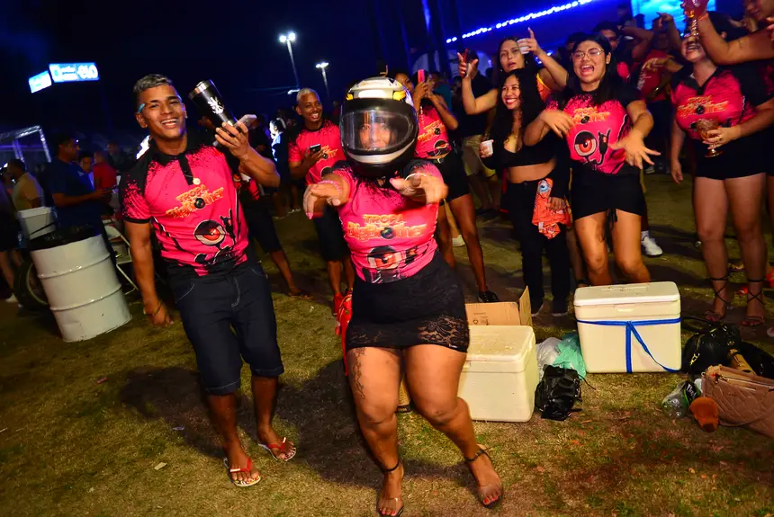  <div class='credito_fotos'>Foto: Maksuel Martins/GEA &nbsp;&nbsp;|&nbsp;&nbsp; <a href='/midias/2025/originais/20251227230511-GF00016811-F00213253.webp' download><i class='fa-solid fa-download'></i> Download</a></div>