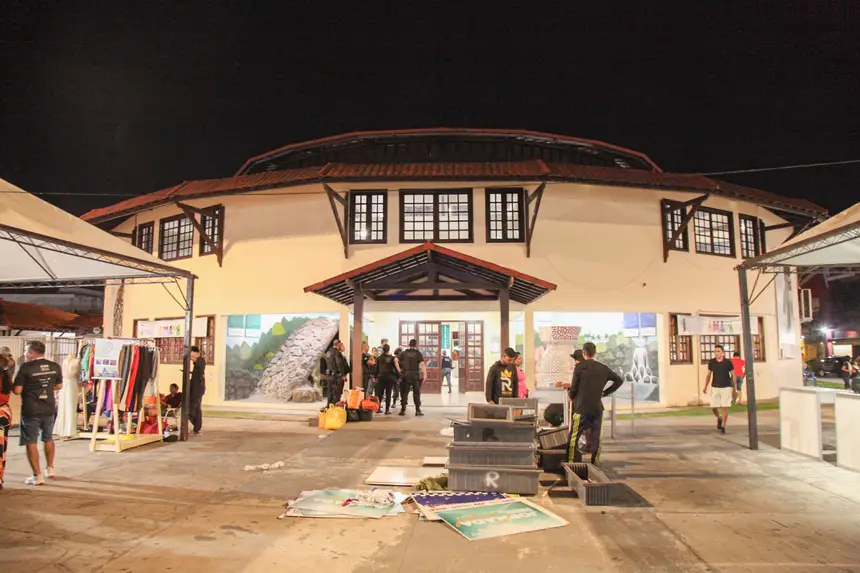  <div class='credito_fotos'>Foto: Gabriel Penha/Fundação Marabaixo &nbsp;&nbsp;|&nbsp;&nbsp; <a href='/midias/2025/originais/20251227231909-GF00016810-F00213276.webp' download><i class='fa-solid fa-download'></i> Download</a></div>