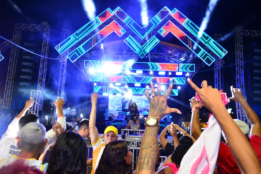  <div class='credito_fotos'>Foto: Maksuel Martins/GEA &nbsp;&nbsp;|&nbsp;&nbsp; <a href='/midias/2025/originais/20251228004055-GF00016812-F00213318.webp' download><i class='fa-solid fa-download'></i> Download</a></div>