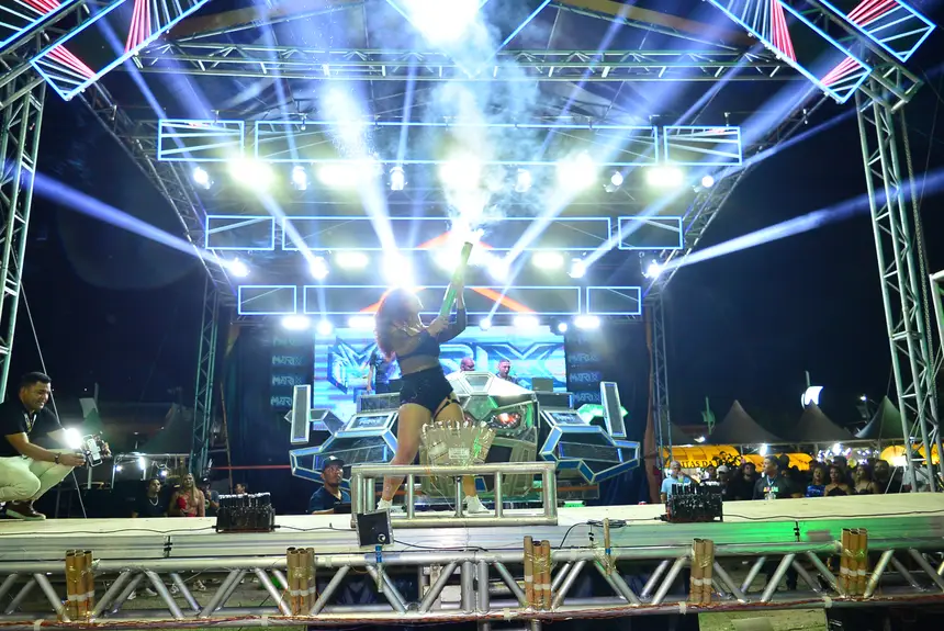  <div class='credito_fotos'>Foto: Maksuel Martins/GEA &nbsp;&nbsp;|&nbsp;&nbsp; <a href='/midias/2025/originais/20251228004056-GF00016812-F00213319.webp' download><i class='fa-solid fa-download'></i> Download</a></div>