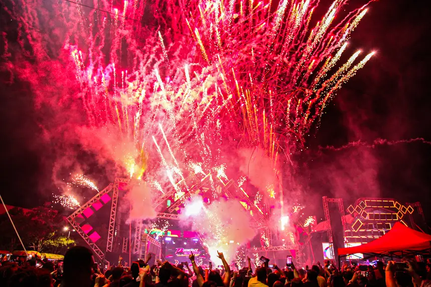  <div class='credito_fotos'>Foto: Gabriel Penha/Fundação Marabaixo &nbsp;&nbsp;|&nbsp;&nbsp; <a href='/midias/2025/originais/20251228010111-GF00016814-F00213336.webp' download><i class='fa-solid fa-download'></i> Download</a></div>