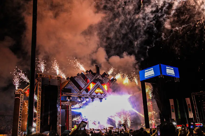  <div class='credito_fotos'>Foto: Gabriel Penha/Fundação Marabaixo &nbsp;&nbsp;|&nbsp;&nbsp; <a href='/midias/2025/originais/20251228020330-GF00016815-F00213358.webp' download><i class='fa-solid fa-download'></i> Download</a></div>