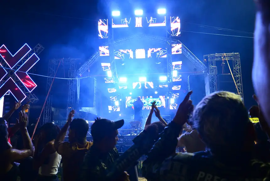  <div class='credito_fotos'>Foto: Maksuel Martins/GEA &nbsp;&nbsp;|&nbsp;&nbsp; <a href='/midias/2025/originais/20251228022319-GF00016816-F00213401.webp' download><i class='fa-solid fa-download'></i> Download</a></div>