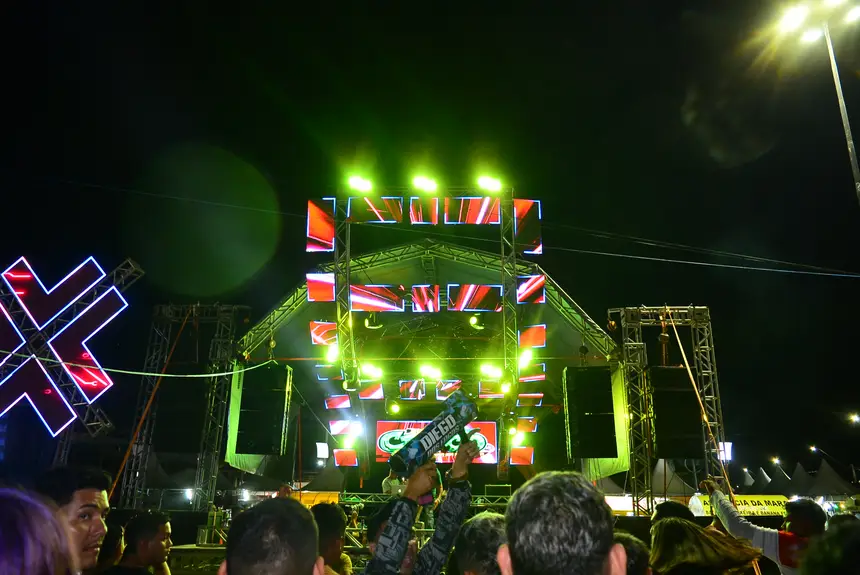  <div class='credito_fotos'>Foto: Maksuel Martins/GEA &nbsp;&nbsp;|&nbsp;&nbsp; <a href='/midias/2025/originais/20251228022334-GF00016816-F00213411.webp' download><i class='fa-solid fa-download'></i> Download</a></div>