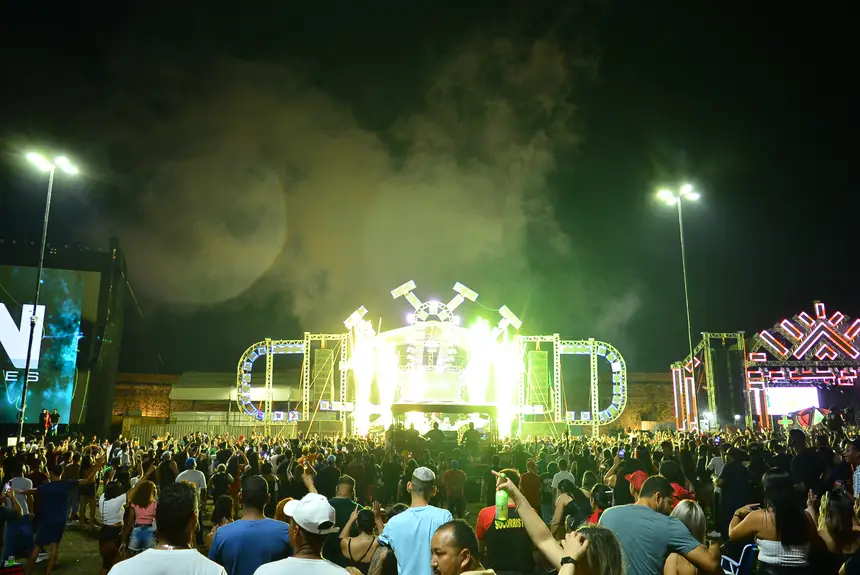  <div class='credito_fotos'>Foto: Maksuel Martins/GEA &nbsp;&nbsp;|&nbsp;&nbsp; <a href='/midias/2025/originais/20251228031030-GF00016817-F00213424.webp' download><i class='fa-solid fa-download'></i> Download</a></div>