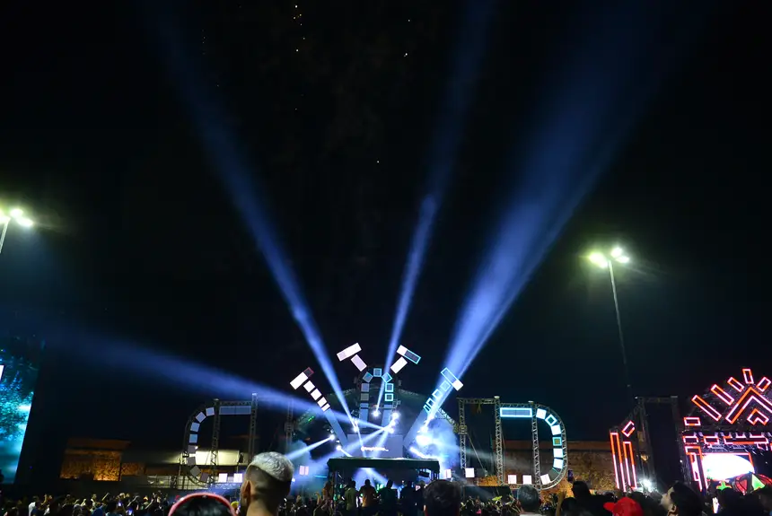  <div class='credito_fotos'>Foto: Maksuel Martins/GEA &nbsp;&nbsp;|&nbsp;&nbsp; <a href='/midias/2025/originais/20251228031044-GF00016817-F00213433.webp' download><i class='fa-solid fa-download'></i> Download</a></div>