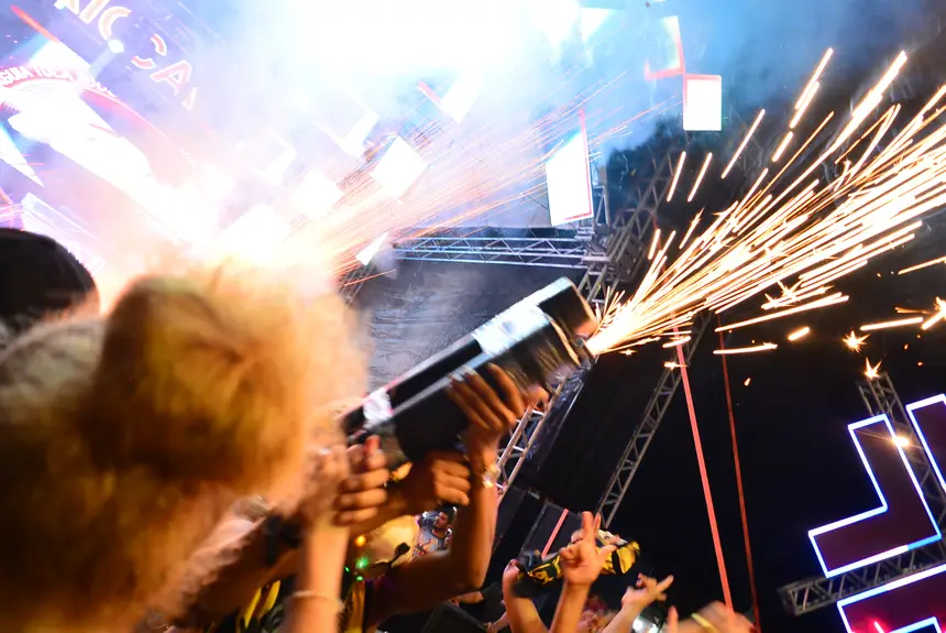  <div class='credito_fotos'>Foto: Maksuel Martins/GEA &nbsp;&nbsp;|&nbsp;&nbsp; <a href='/midias/2025/originais/20251228033647-GF00016818-F00213488.webp' download><i class='fa-solid fa-download'></i> Download</a></div>