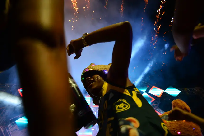  <div class='credito_fotos'>Foto: Maksuel Martins/GEA &nbsp;&nbsp;|&nbsp;&nbsp; <a href='/midias/2025/originais/20251228033648-GF00016818-F00213489.webp' download><i class='fa-solid fa-download'></i> Download</a></div>