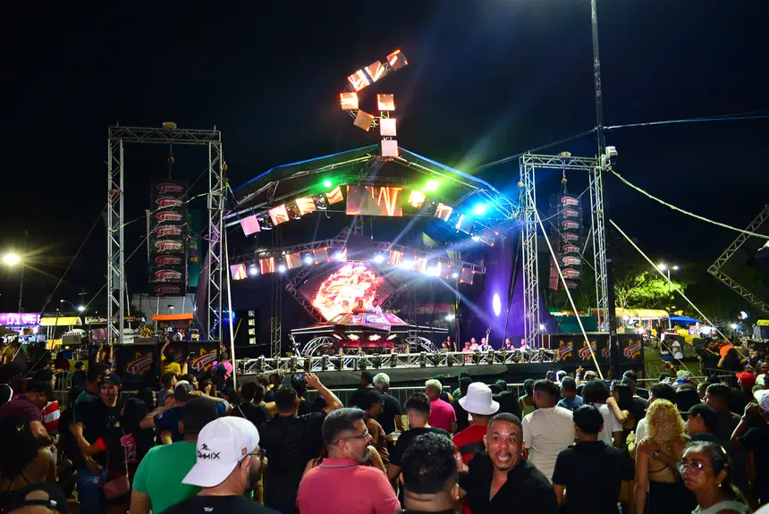  <div class='credito_fotos'>Foto: Maksuel Martins/GEA &nbsp;&nbsp;|&nbsp;&nbsp; <a href='/midias/2025/originais/20251228041741-GF00016819-F00213494.webp' download><i class='fa-solid fa-download'></i> Download</a></div>