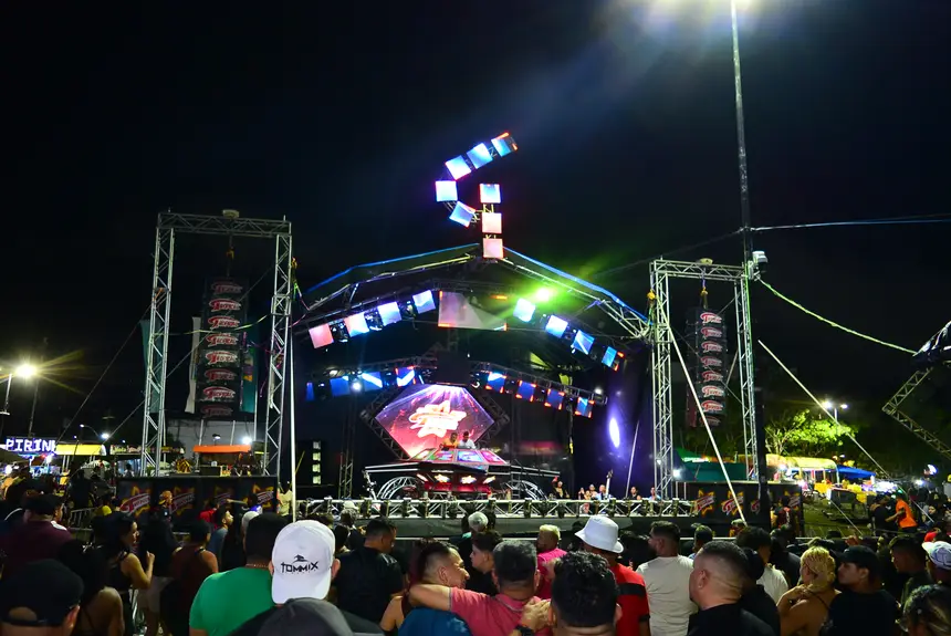  <div class='credito_fotos'>Foto: Maksuel Martins/GEA &nbsp;&nbsp;|&nbsp;&nbsp; <a href='/midias/2025/originais/20251228041742-GF00016819-F00213495.webp' download><i class='fa-solid fa-download'></i> Download</a></div>