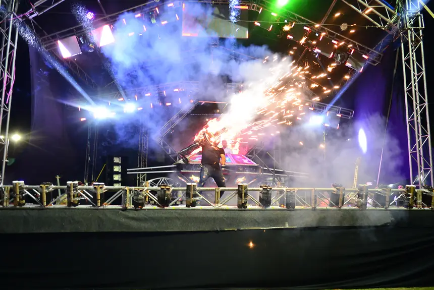  <div class='credito_fotos'>Foto: Maksuel Martins/GEA &nbsp;&nbsp;|&nbsp;&nbsp; <a href='/midias/2025/originais/20251228041747-GF00016819-F00213498.webp' download><i class='fa-solid fa-download'></i> Download</a></div>