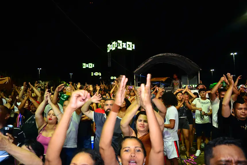  <div class='credito_fotos'>Foto: Maksuel Martins/GEA &nbsp;&nbsp;|&nbsp;&nbsp; <a href='/midias/2025/originais/20251228041806-GF00016819-F00213512.webp' download><i class='fa-solid fa-download'></i> Download</a></div>