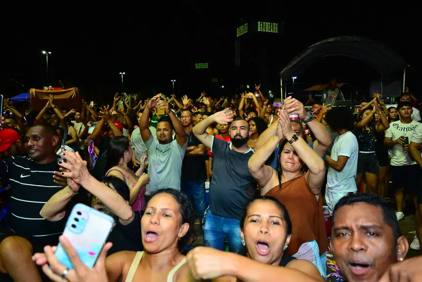  <div class='credito_fotos'>Foto: Maksuel Martins/GEA &nbsp;&nbsp;|&nbsp;&nbsp; <a href='/midias/2025/originais/20251228041809-GF00016819-F00213514.webp' download><i class='fa-solid fa-download'></i> Download</a></div>