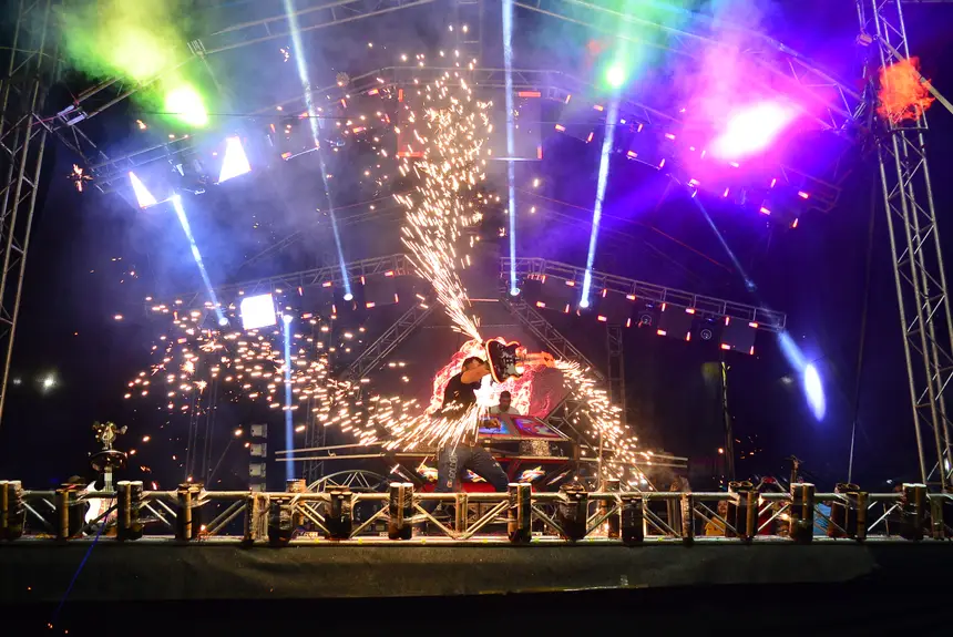  <div class='credito_fotos'>Foto: Maksuel Martins/GEA &nbsp;&nbsp;|&nbsp;&nbsp; <a href='/midias/2025/originais/20251228041821-GF00016819-F00213522.webp' download><i class='fa-solid fa-download'></i> Download</a></div>