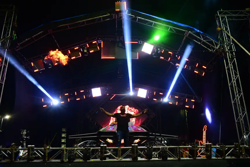  <div class='credito_fotos'>Foto: Maksuel Martins/GEA &nbsp;&nbsp;|&nbsp;&nbsp; <a href='/midias/2025/originais/20251228041835-GF00016819-F00213531.webp' download><i class='fa-solid fa-download'></i> Download</a></div>