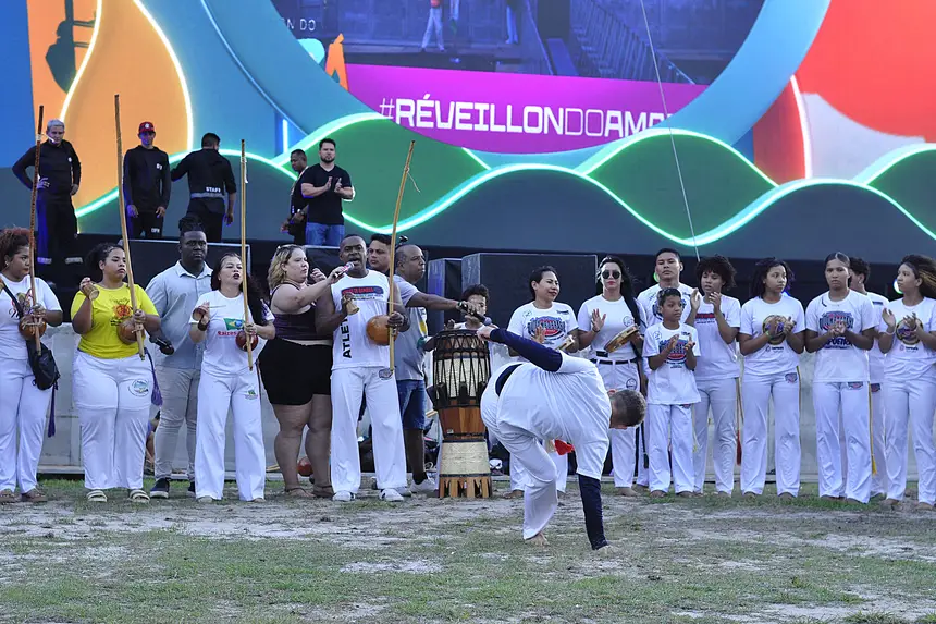  <div class='credito_fotos'>Foto: Cleito Souza / SECOM GEA &nbsp;&nbsp;|&nbsp;&nbsp; <a href='/midias/2025/originais/20251228203754-GF00016820-F00213550.webp' download><i class='fa-solid fa-download'></i> Download</a></div>