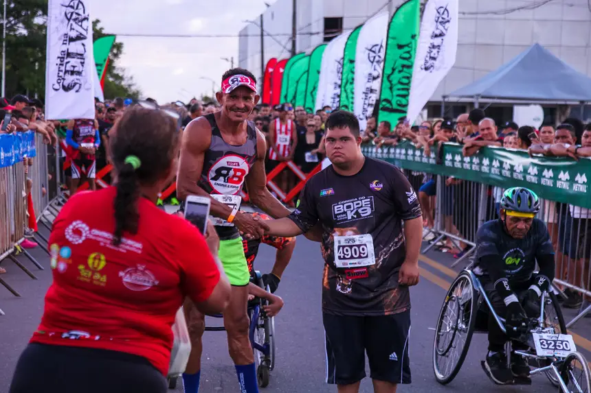  <div class='credito_fotos'>Foto: Gabriel Penha/Secom Gea &nbsp;&nbsp;|&nbsp;&nbsp; <a href='/midias/2025/originais/20251228205020-GF00016821-F00213622.webp' download><i class='fa-solid fa-download'></i> Download</a></div>