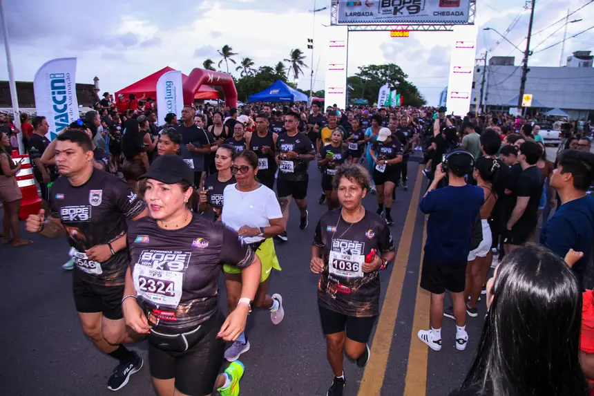  <div class='credito_fotos'>Foto: Gabriel Penha/Secom Gea &nbsp;&nbsp;|&nbsp;&nbsp; <a href='/midias/2025/originais/20251228205049-GF00016821-F00213646.webp' download><i class='fa-solid fa-download'></i> Download</a></div>