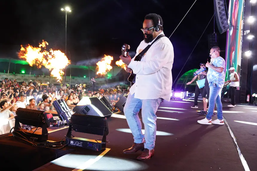  <div class='credito_fotos'>Foto: Lidiane Lima/GEA &nbsp;&nbsp;|&nbsp;&nbsp; <a href='/midias/2025/originais/20251228225235-GF00016824-F00213730.webp' download><i class='fa-solid fa-download'></i> Download</a></div>