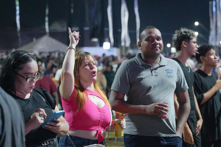  <div class='credito_fotos'>Foto: Lidiane Lima/GEA &nbsp;&nbsp;|&nbsp;&nbsp; <a href='/midias/2025/originais/20251229013158-GF00016826-F00213837.webp' download><i class='fa-solid fa-download'></i> Download</a></div>