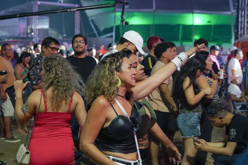  <div class='credito_fotos'>Foto: Lidiane Lima/GEA &nbsp;&nbsp;|&nbsp;&nbsp; <a href='/midias/2025/originais/20251229013202-GF00016826-F00213840.webp' download><i class='fa-solid fa-download'></i> Download</a></div>