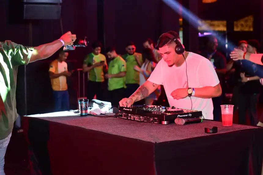  <div class='credito_fotos'>Foto: Arlene Furtado / Secom Gea &nbsp;&nbsp;|&nbsp;&nbsp; <a href='/midias/2025/originais/20251230024917-GF00016835-F00214171.webp' download><i class='fa-solid fa-download'></i> Download</a></div>