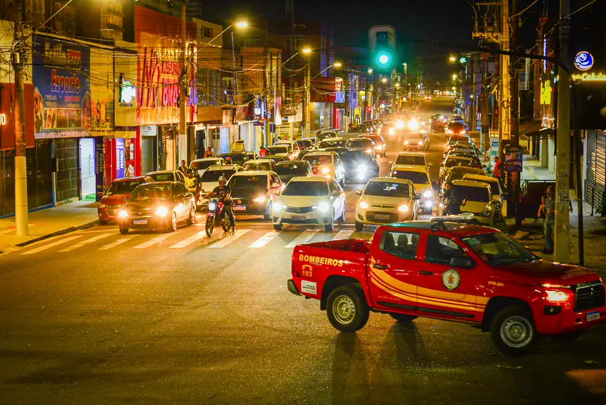  <div class='credito_fotos'>Foto: Cleito Souza / SECOM GEA &nbsp;&nbsp;|&nbsp;&nbsp; <a href='/midias/2025/originais/20251230221741-GF00016837-F00214202.webp' download><i class='fa-solid fa-download'></i> Download</a></div>