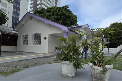 galeria: Governador Clécio Luís vistoria últimos ajustes da reforma do prédio do Centro de Referência em Atendimento à Mulher, em Macapá