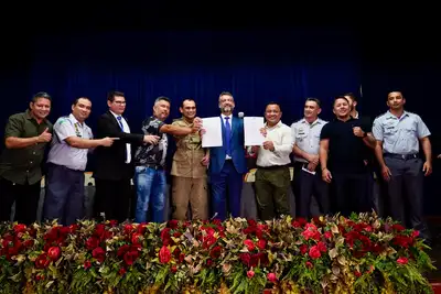 notícia: Governo do Estado realiza maior reestruturação de carreiras do serviço público da história do Amapá