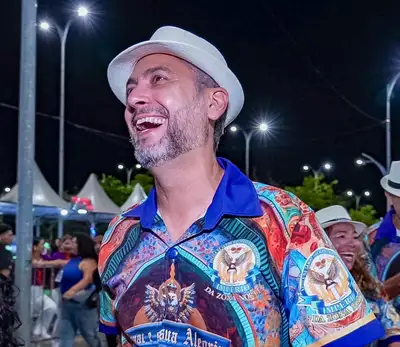 galeria:  Governador no Primeiro dia de Desfile – Império da Zona Norte