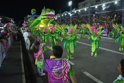 notícia: Governo do Amapá divulga ordem e horários dos desfiles das escolas de samba no Carnaval 2026