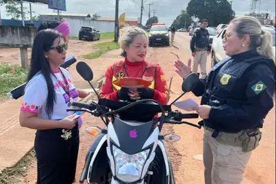 notícia: Governo do Amapá realiza ação educativa na Guiana Francesa para esclarecer mulheres que importunação sexual é crime