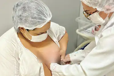 notícia: Banco de Leite Humano do Amapá orienta mães sobre higienização e armazenamento adequados para doação