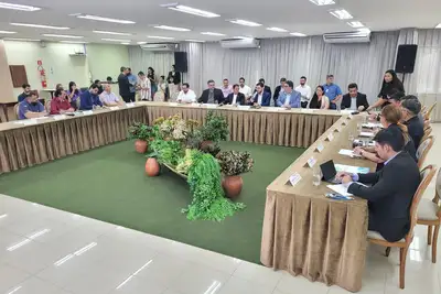 notícia: Agência de Desenvolvimento Econômico do Amapá realiza 1ª reunião ordinária do Conselho Deliberativo e empossa novos dirigentes
