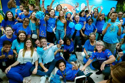 notícia: 'Queremos gerar empatia e inclusão', destaca governador Clécio Luís sobre 'Carreata Azul' e acendimento de luzes no Palácio do Setentrião