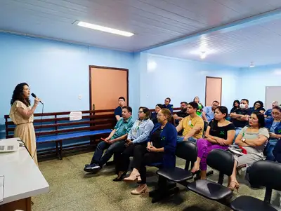 notícia: Abril Verde: Hospital de Clínicas do Amapá apresenta fluxo de atendimento e prevenção de acidentes de trabalho com exposição à material biológico 
