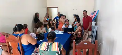 notícia: Com busca ativa, Governo do Amapá entrega mais de 30 carteiras de artesão a profissionais de Laranjal e Vitória do Jari