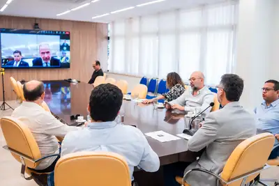 notícia: Em encontro com presidente da COP30, governador Clécio Luís propõe participação ativa do Amapá no evento global