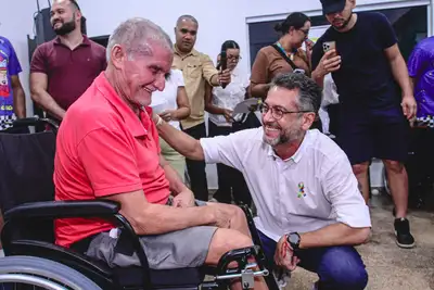 notícia: Governador Clécio Luís entrega equipamentos de órteses e próteses do programa Reabilita Amapá em Laranjal do Jari