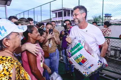 notícia: ‘Auxílio que faz a diferença’, destaca governador Clécio Luís na entrega de 1,3 mil kits do ‘Amapá sem Fome’ em Vitória do Jari